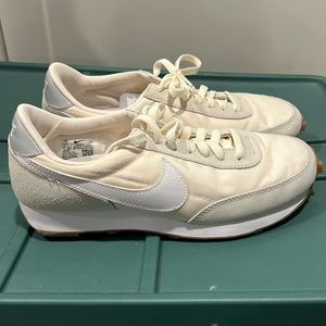 Nike casual sneakers